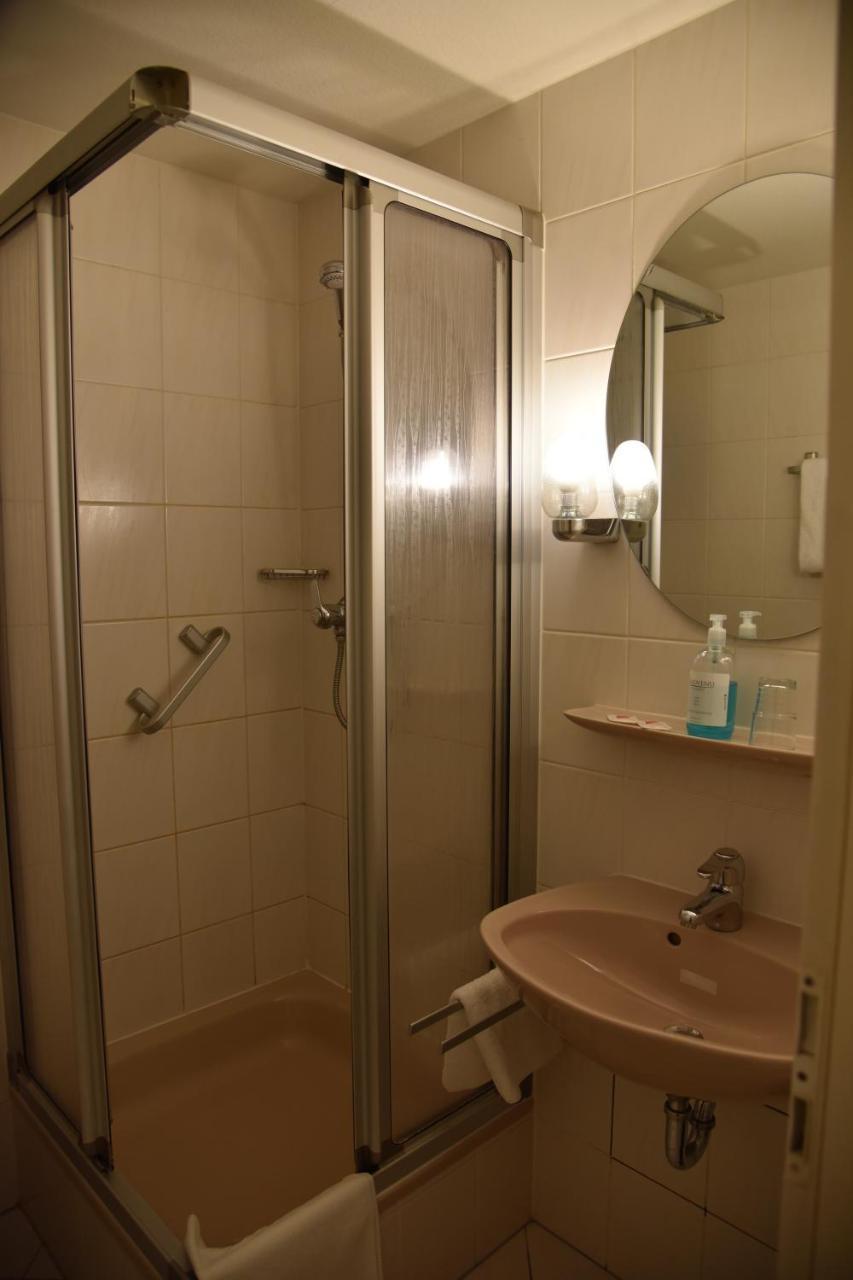 Hotel Goldener Hirsch Φριντρισχάφεν Εξωτερικό φωτογραφία