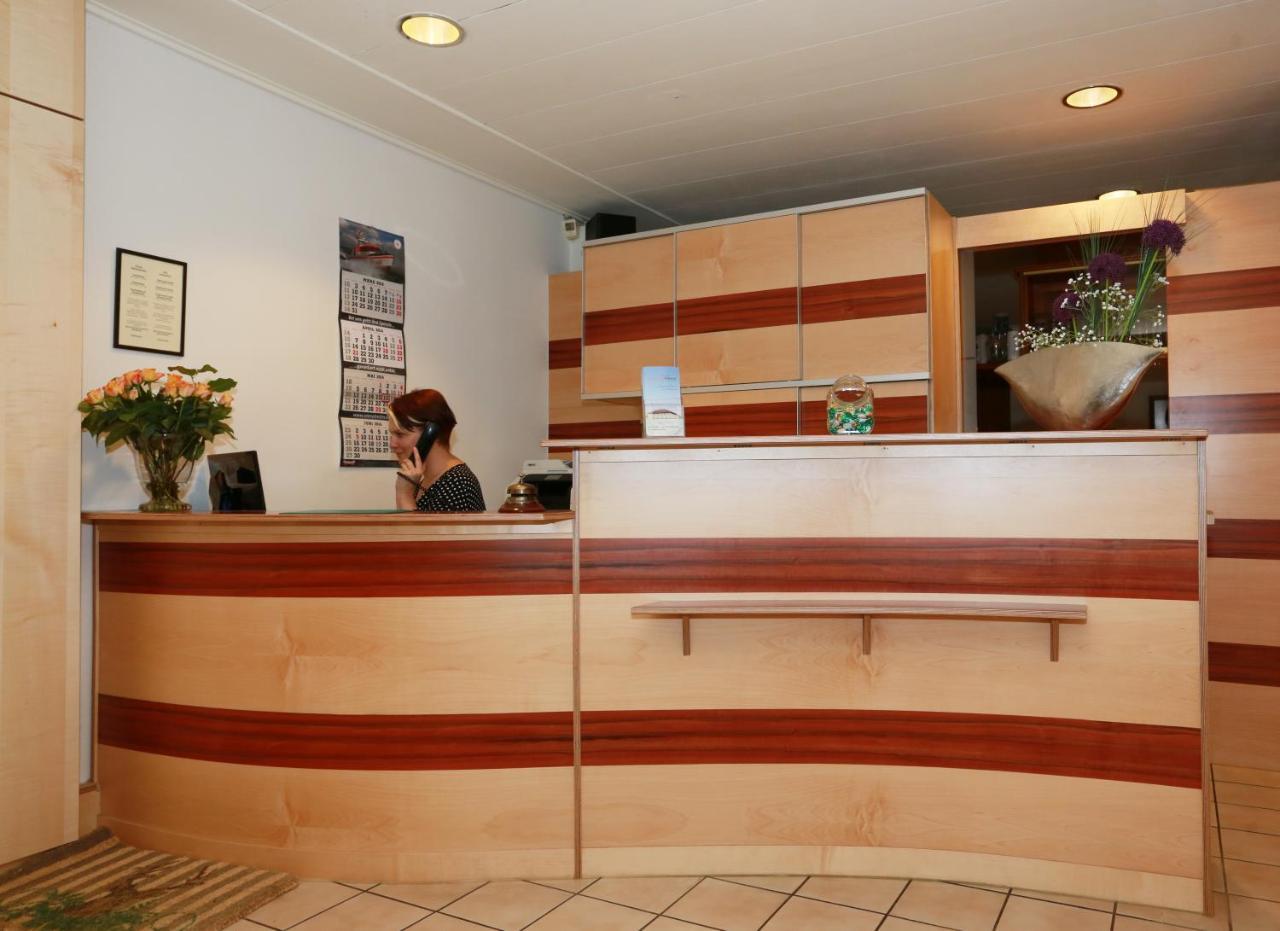 Hotel Goldener Hirsch Φριντρισχάφεν Εξωτερικό φωτογραφία