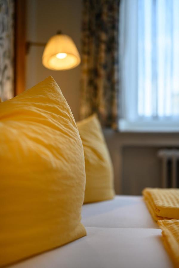 Hotel Goldener Hirsch Φριντρισχάφεν Εξωτερικό φωτογραφία
