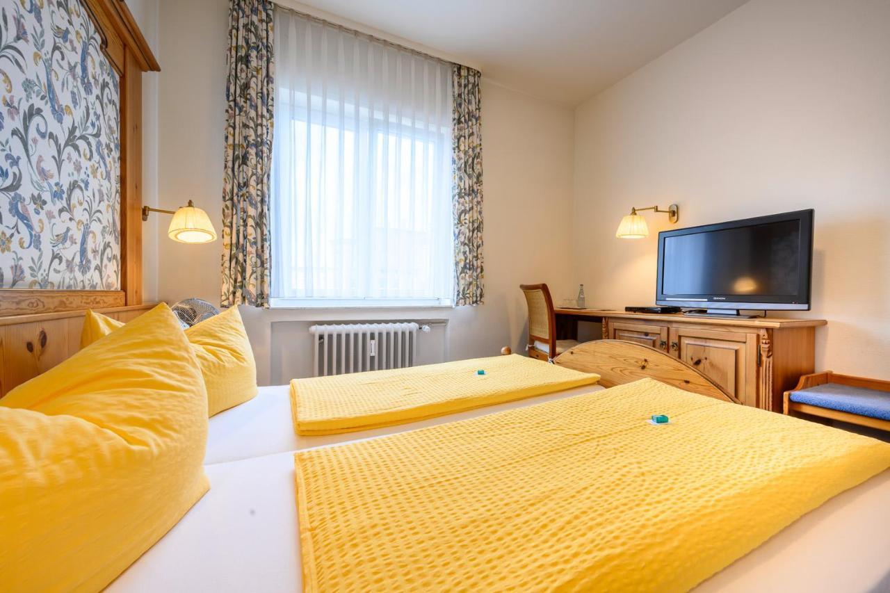 Hotel Goldener Hirsch Φριντρισχάφεν Εξωτερικό φωτογραφία