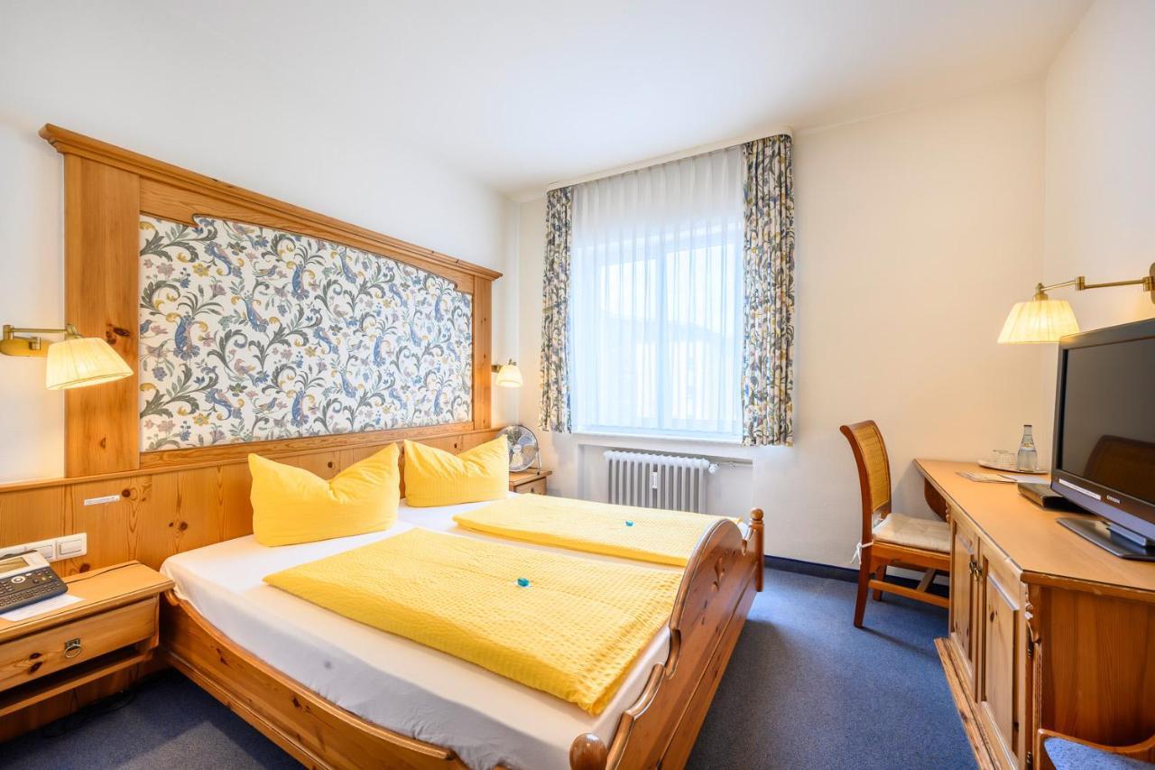 Hotel Goldener Hirsch Φριντρισχάφεν Εξωτερικό φωτογραφία